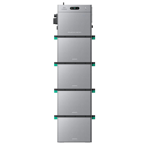 SolarFlow 2400 AC+ mit vier zus?tzlichen Batterien
